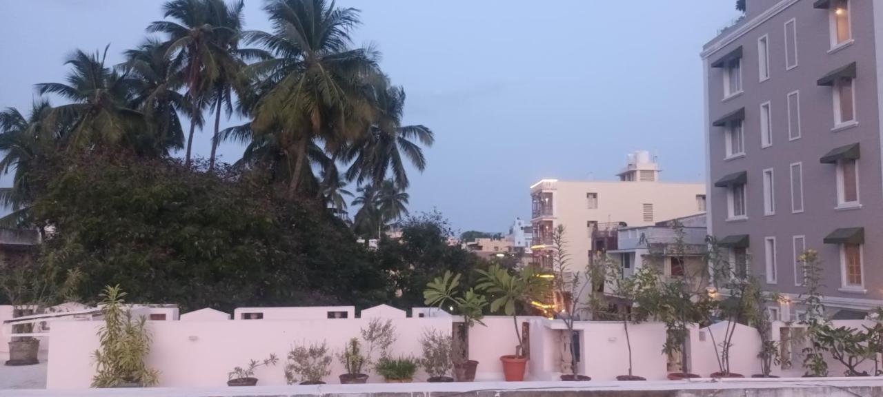 Villa Dumont Puducherry Buitenkant foto