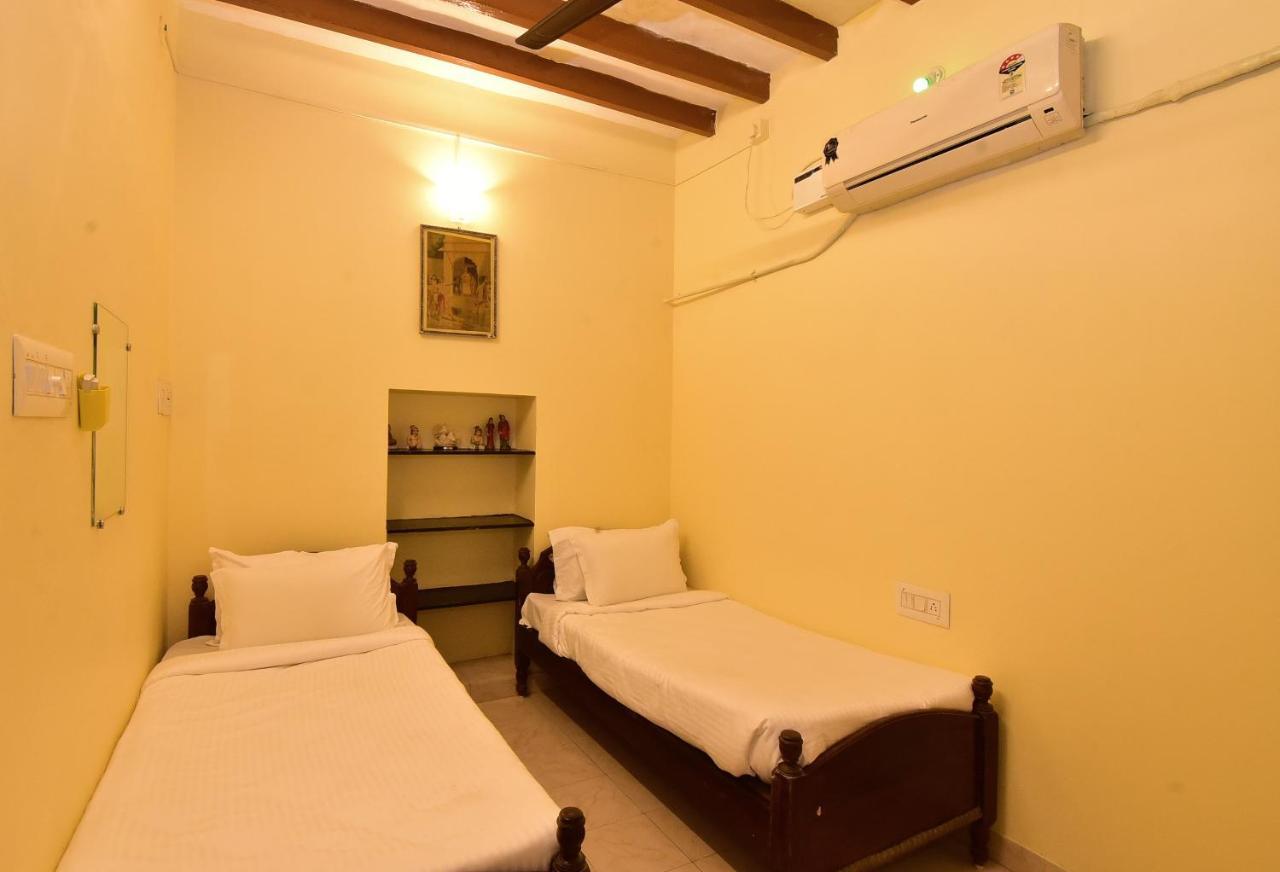 Villa Dumont Puducherry Buitenkant foto