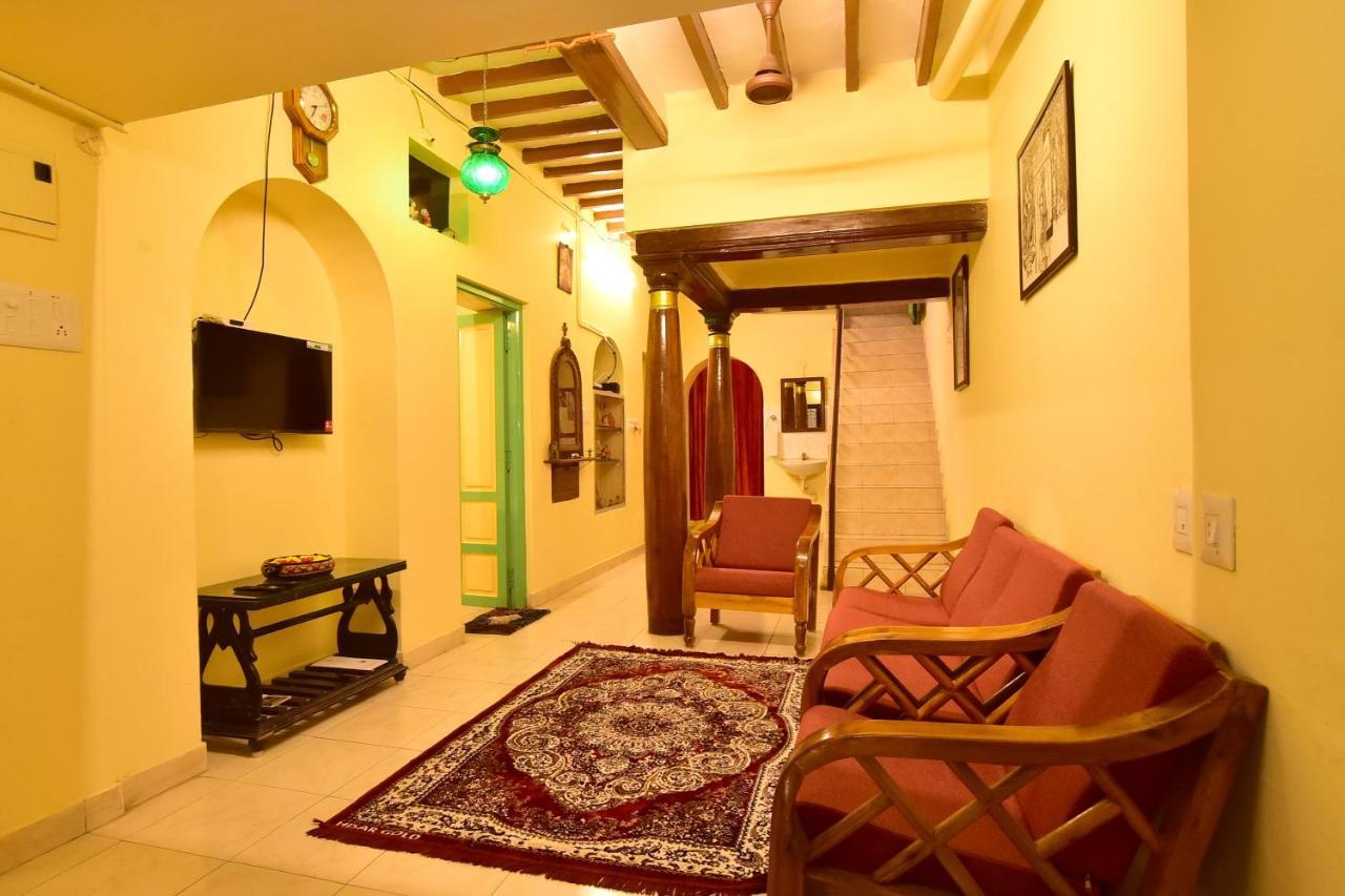 Villa Dumont Puducherry Buitenkant foto