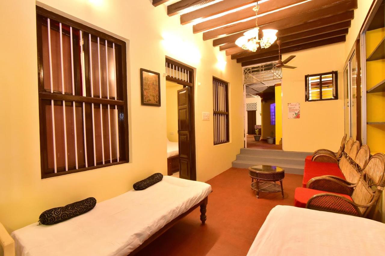 Villa Dumont Puducherry Buitenkant foto