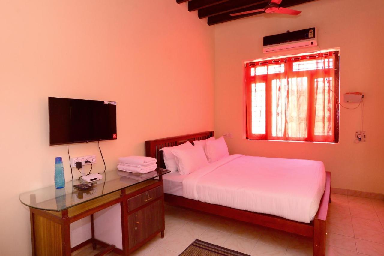 Villa Dumont Puducherry Buitenkant foto