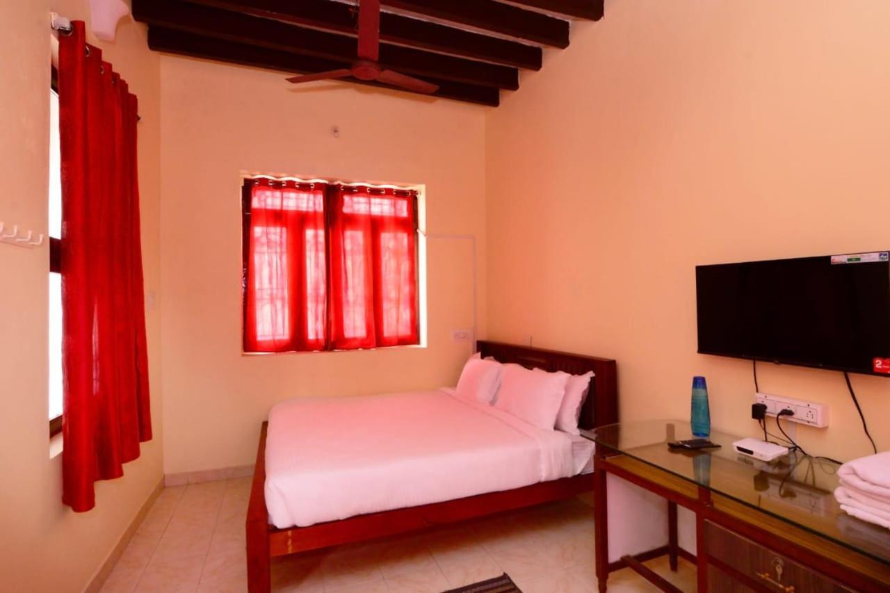 Villa Dumont Puducherry Buitenkant foto