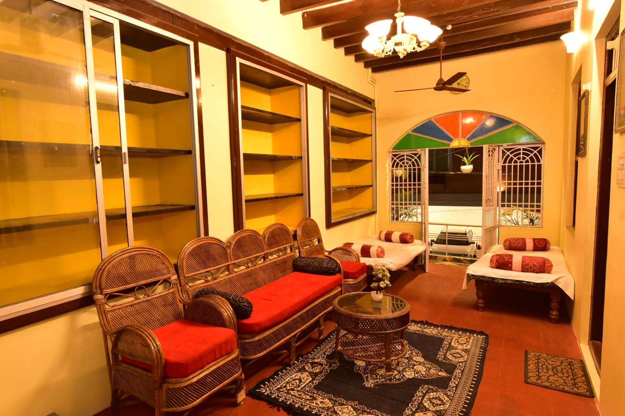 Villa Dumont Puducherry Buitenkant foto